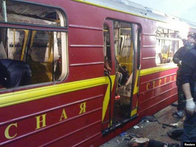 Фото В Новосибирске опубликованы страшные кадры теракта в метро 29 марта 5